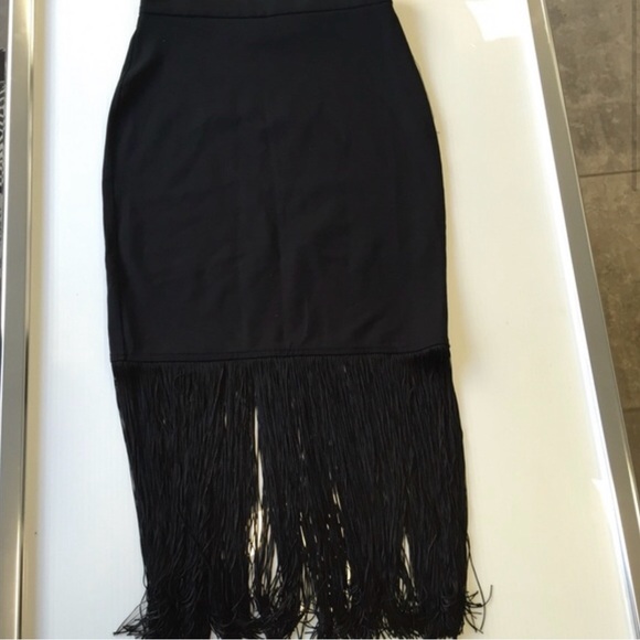 Revolve Fringe Black Midi Bodycon Style Skirt size XS - Picture 2 of 7